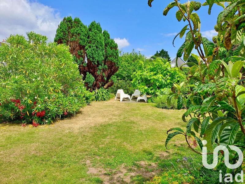 Maison - 163 m² - 9 pièces