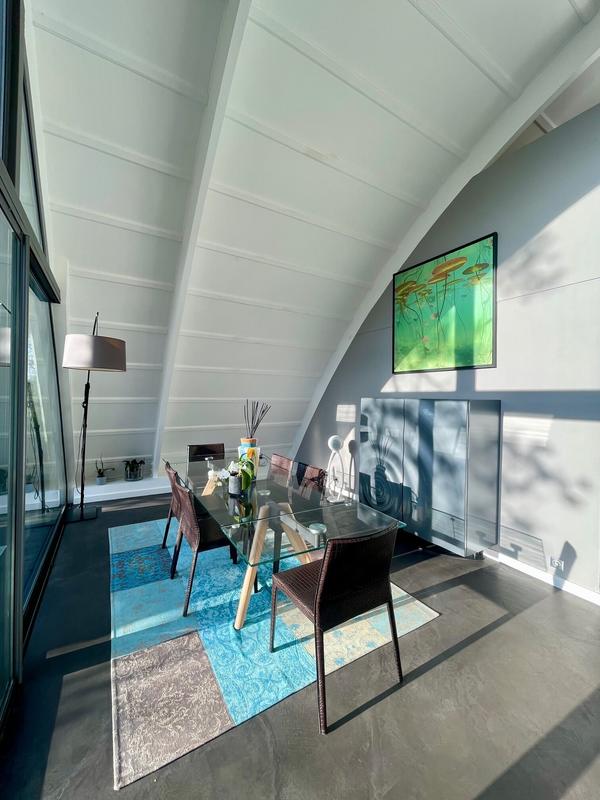 Maison - 260 m² - 7 pièces