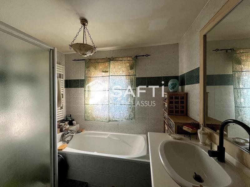 Maison - 95 m² - 3 pièces