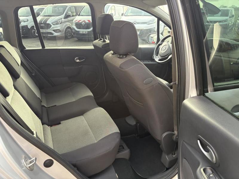 Renault Modus Grand 1.5l Dci 85 Cv Bva + Attelage