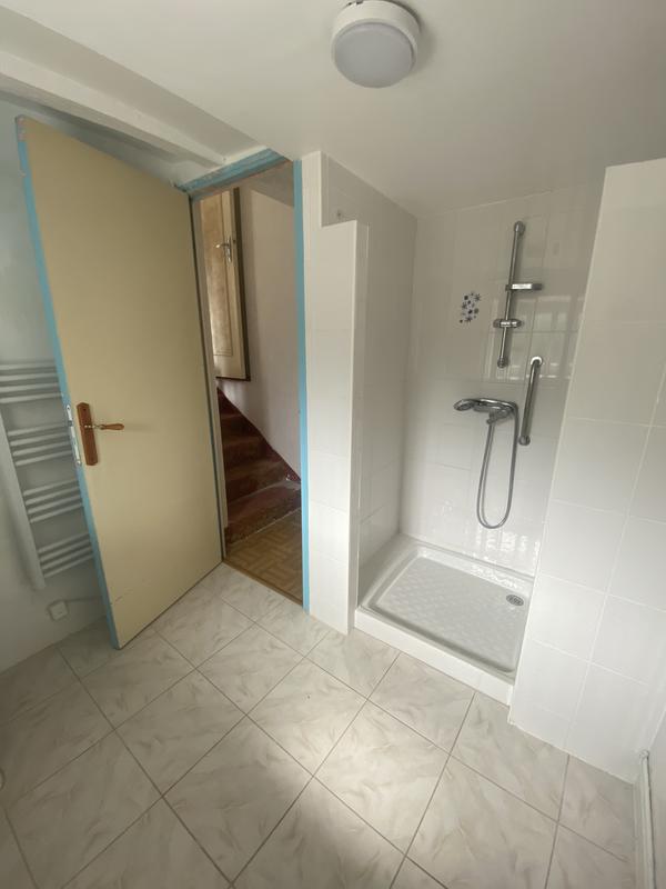 Maison - 75 m² - 5 pièces