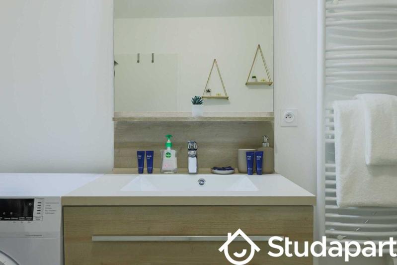 Appartement - 66 m² - 2 pièces