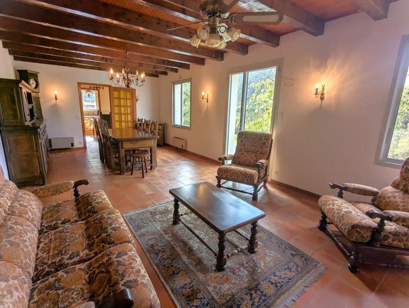 Propriété - 120 m² - 5 pièces