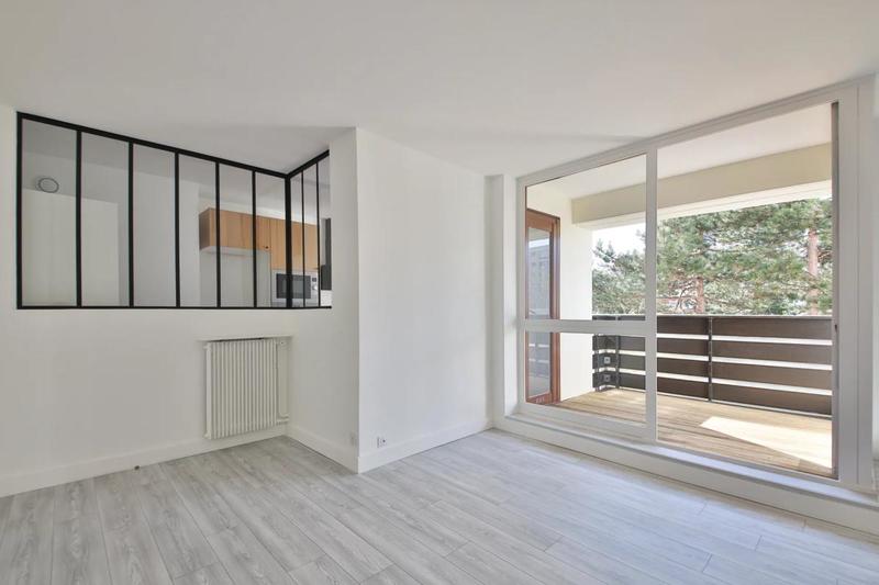 Appartement - 99 m² - 4 pièces