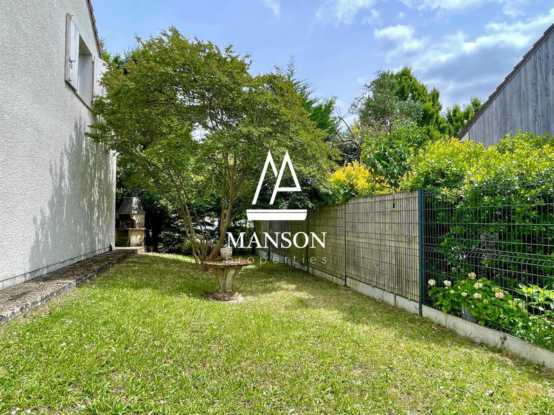 Maison - 104 m² - 4 pièces