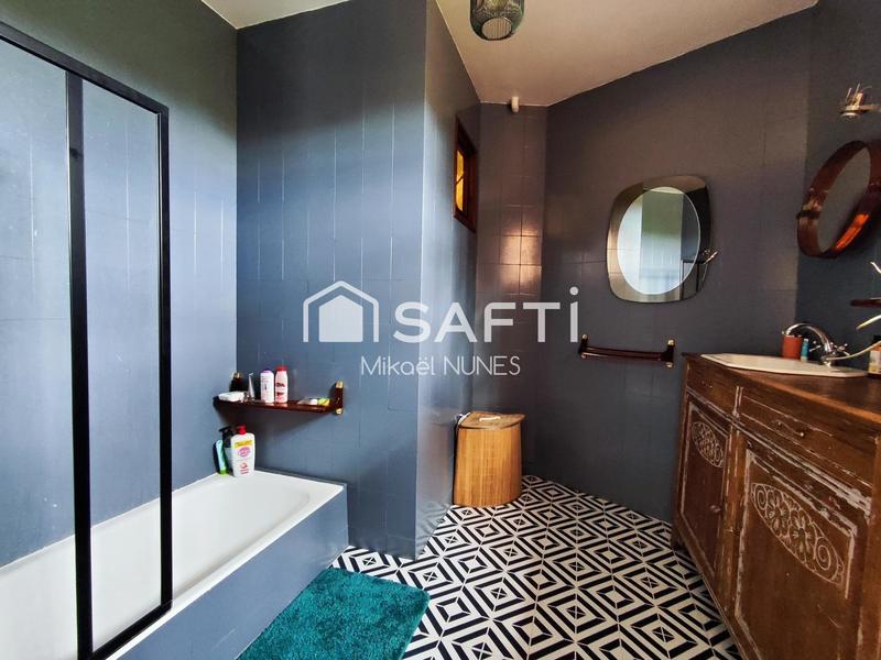 Villa - 185 m² - 7 pièces