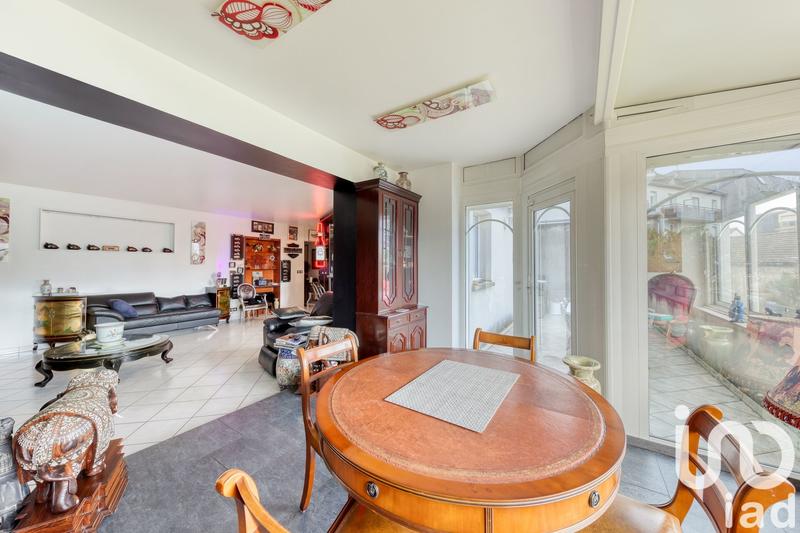 Appartement - 94 m² - 3 pièces