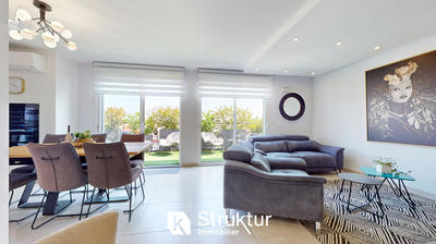 Appartement - 110 m² - 5 pièces