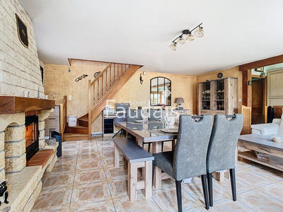 Maison - 130 m² - 5 pièces