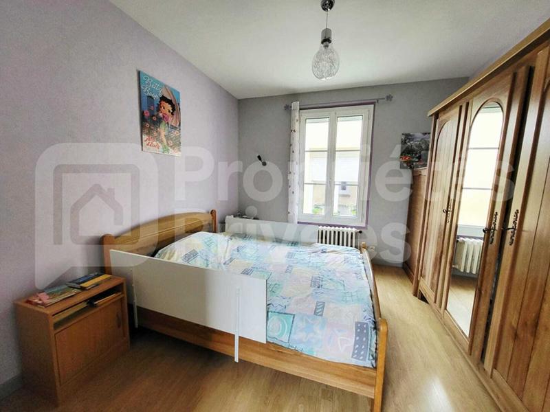 Maison - 177 m² - 7 pièces