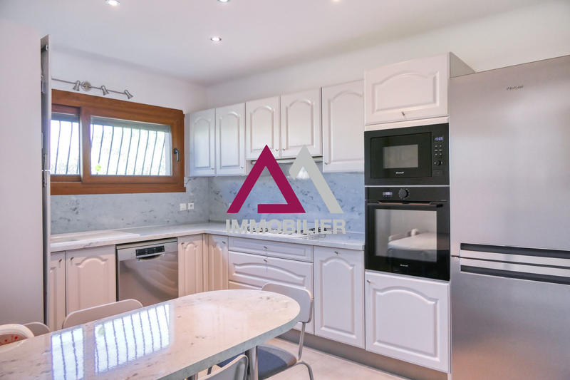 Villa - 89 m² - 5 pièces