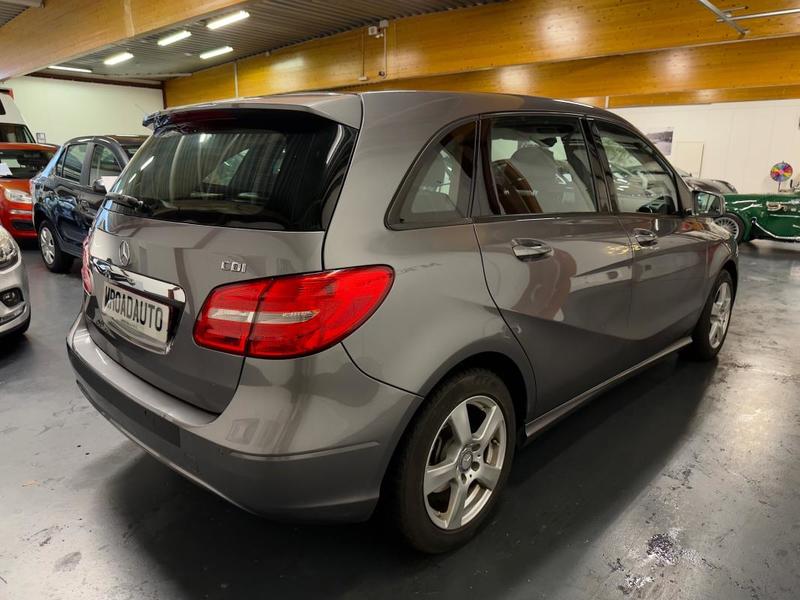 Mercedes Classe B 180d - 1ere Main / Gps-Cuir-Régulateur