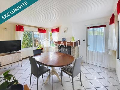 Maison - 92 m² - 6 pièces