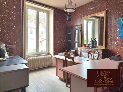 Maison - 160 m² - 5 pièces