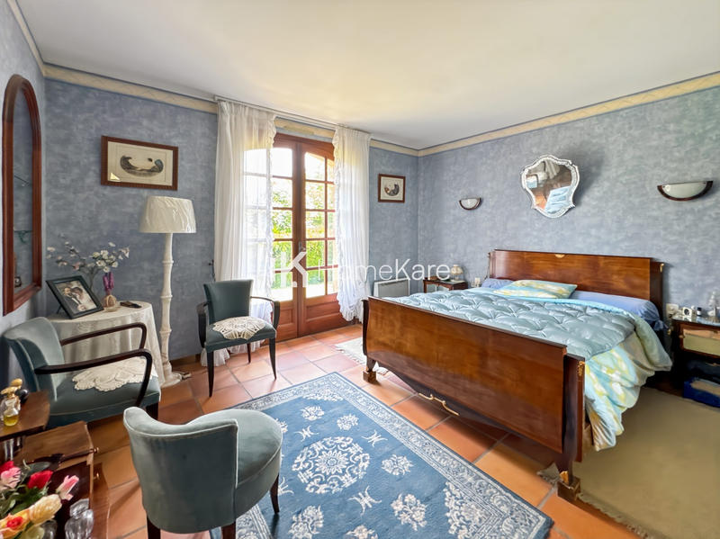 Maison - 170 m² - 6 pièces