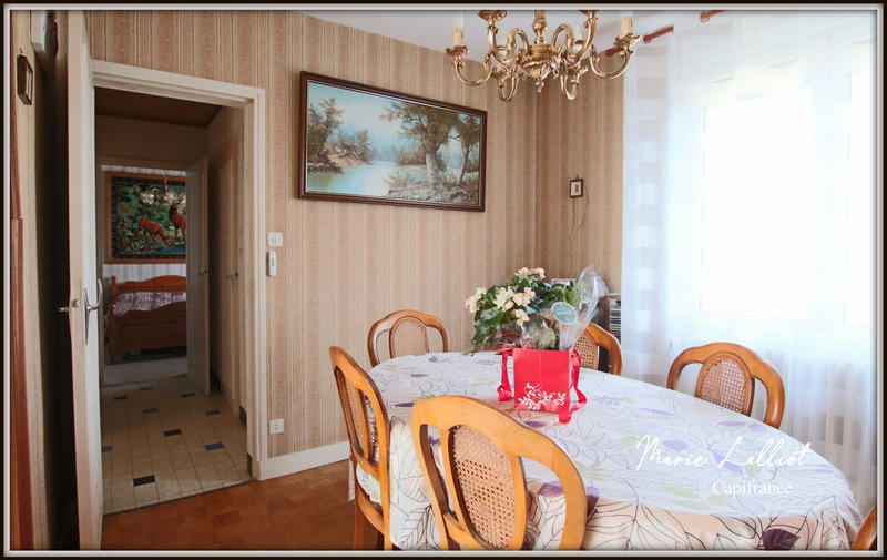 Maison - 96 m² - 5 pièces