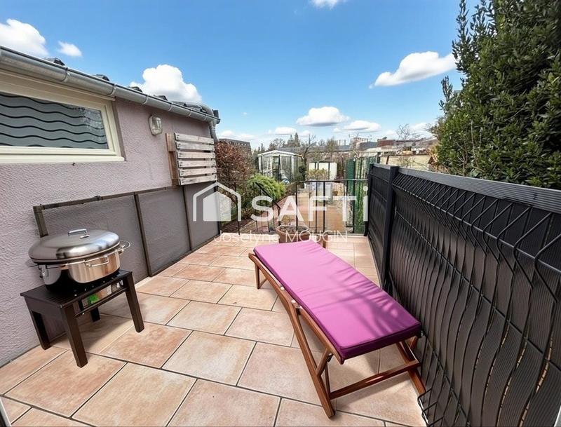 Maison - 103 m² - 5 pièces