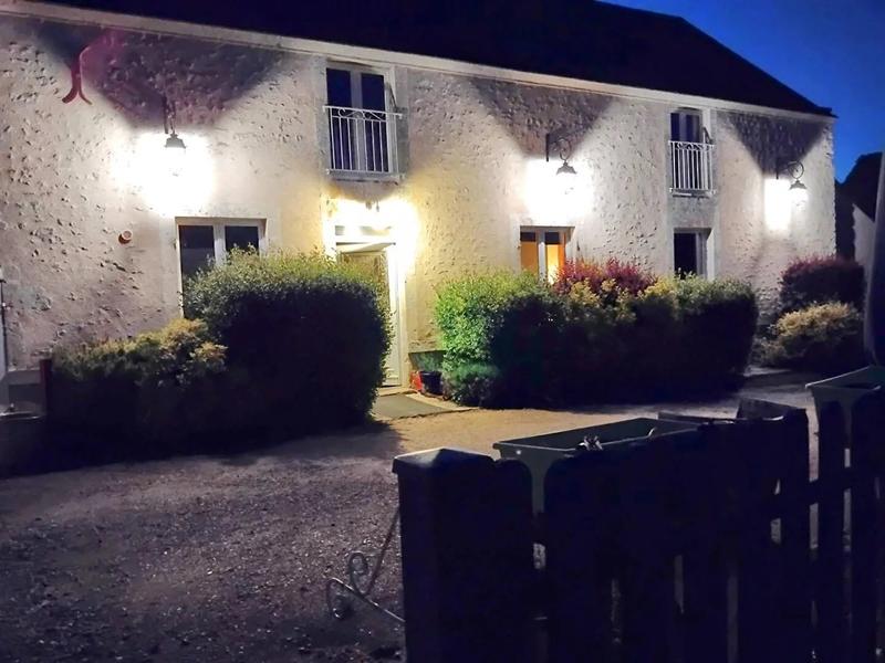 Maison - 214 m² - 5 pièces