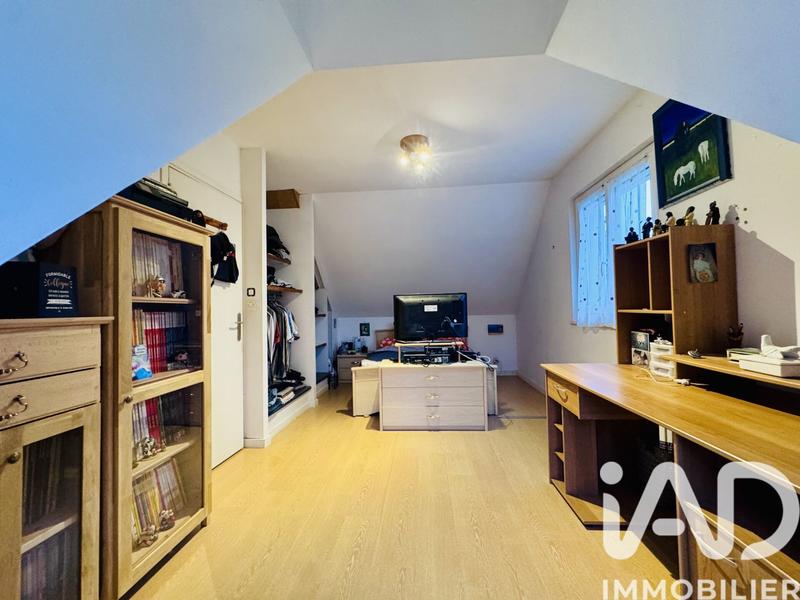 Maison - 95 m² - 5 pièces