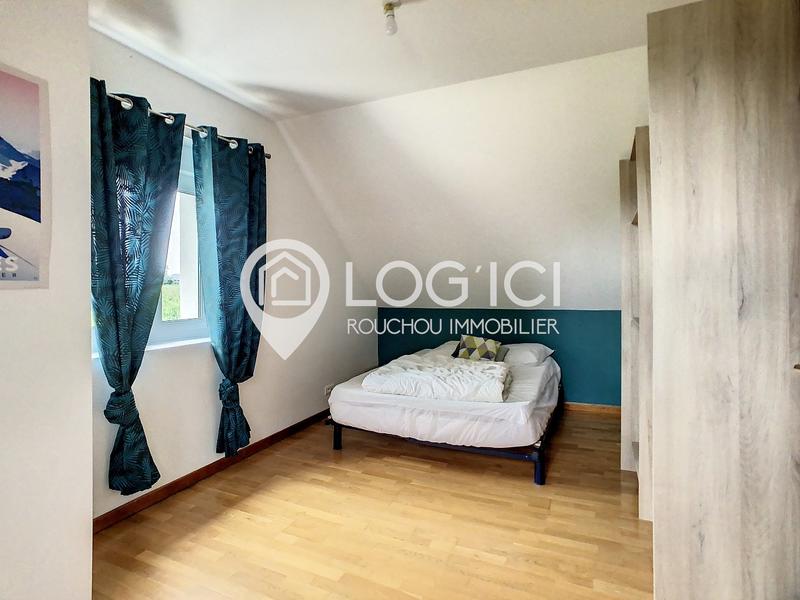 Maison - 104 m² - 4 pièces