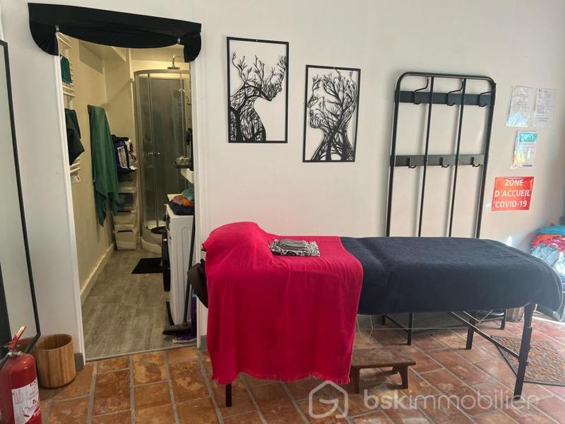 Local commercial - 20 m² - 2 pièces