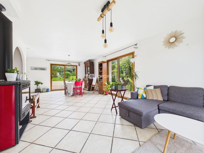 Maison - 123 m² - 6 pièces