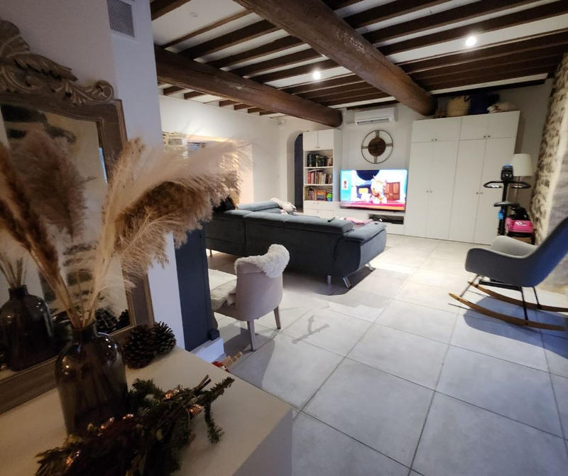 Demeure - 194 m² - 7 pièces