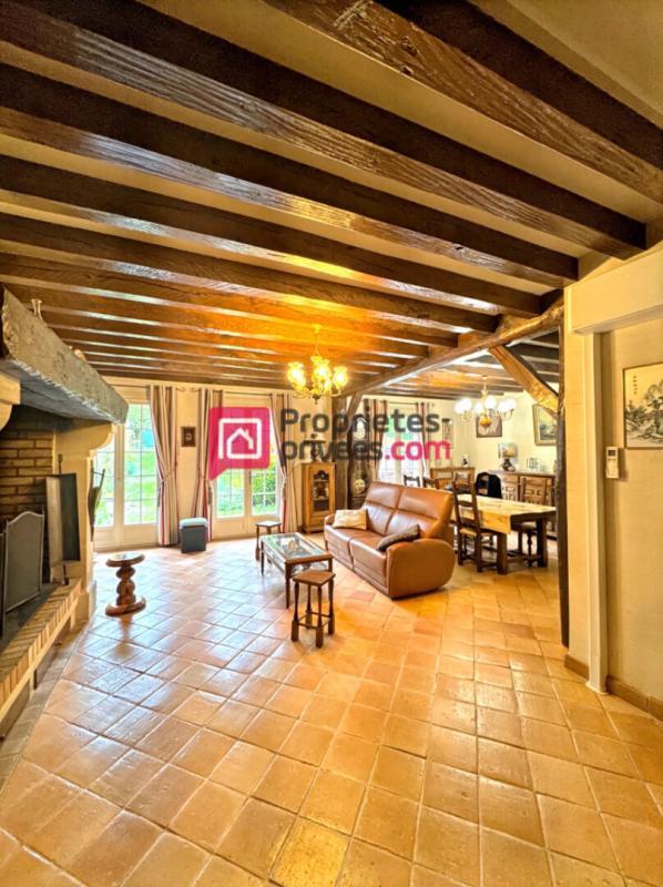 Maison - 203 m² - 5 pièces