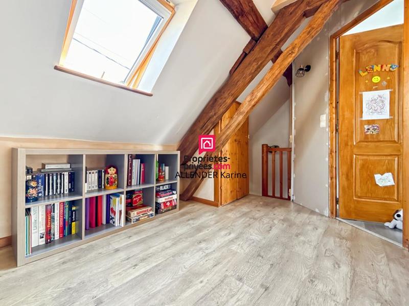 Maison - 83 m² - 5 pièces