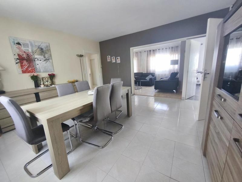 Maison - 150 m² - 5 pièces