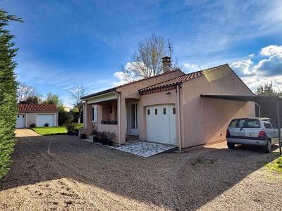 Maison - 80 m² - 5 pièces