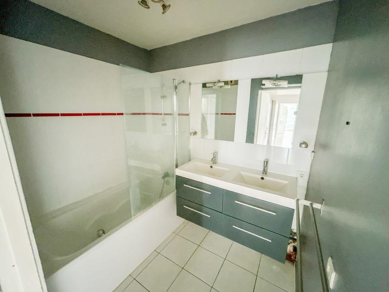 Appartement - 87 m² - 3 pièces