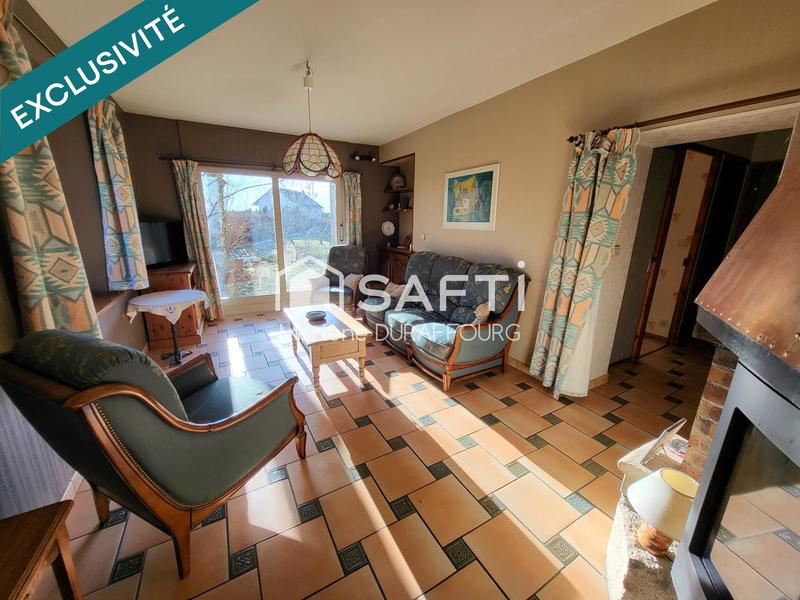 Maison - 275 m² - 10 pièces