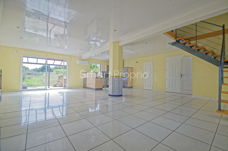 Propriété - 348 m² - 10 pièces