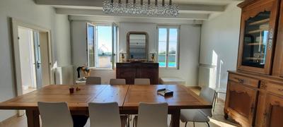 Maison - 156 m² - 6 pièces