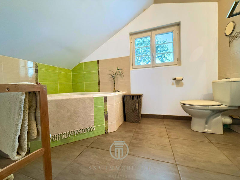 Maison - 109 m² - 5 pièces