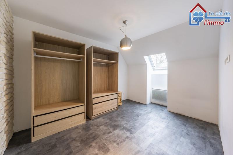 Maison traditionnelle - 80 m² - 5 pièces