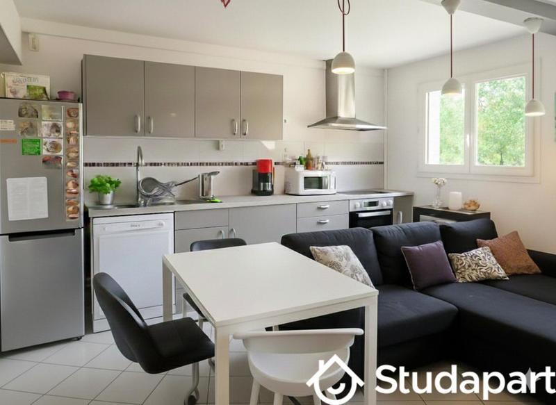 Chambre - 12 m² - 1 pièce