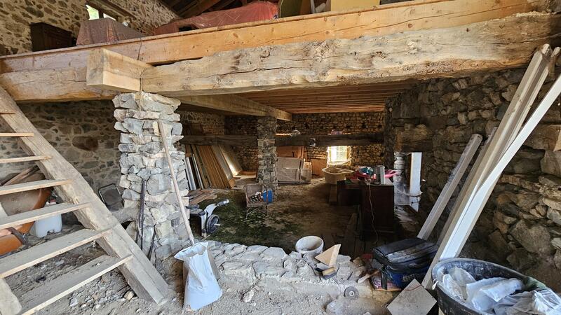 Corps de ferme - 80 m² - 4 pièces