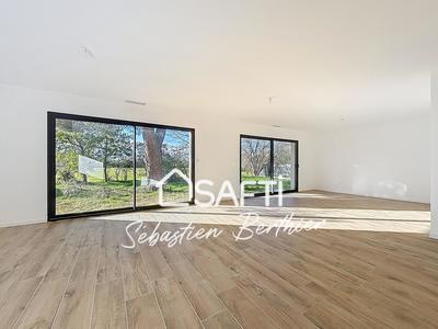 Maison - 135 m² - 5 pièces