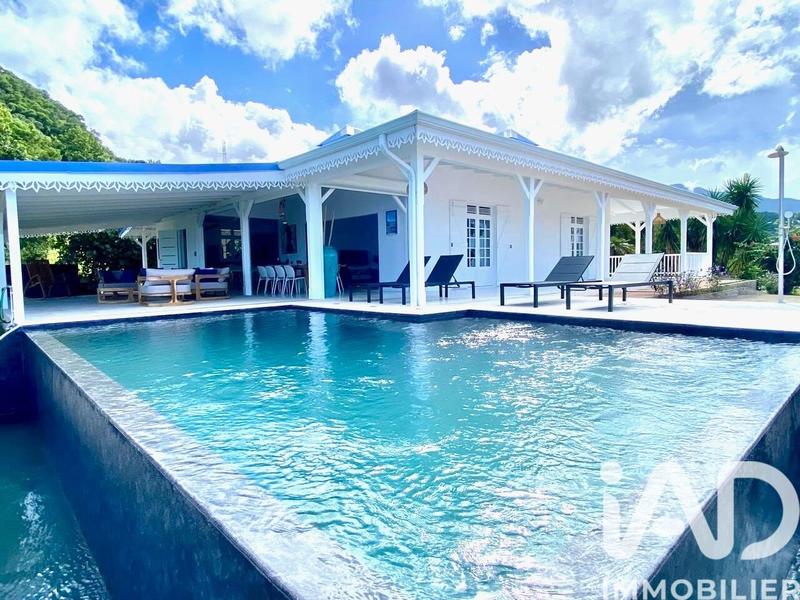 Maison de maîtres - 185 m² - 6 pièces