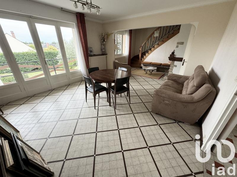 Maison - 121 m² - 6 pièces