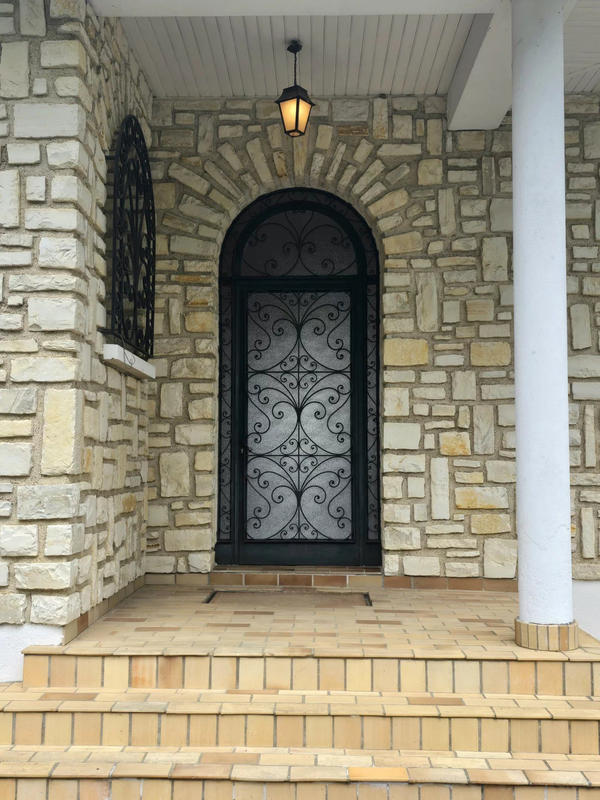 Maison - 322 m² - 11 pièces