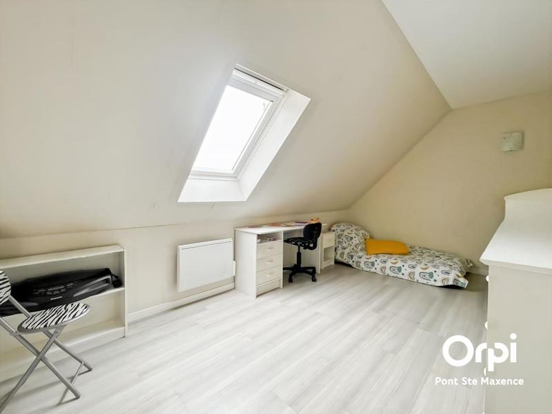 Maison - 146 m² - 8 pièces