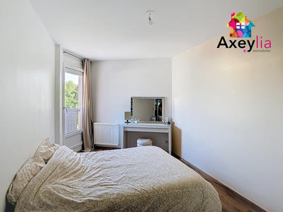 Appartement - 89 m² - 5 pièces