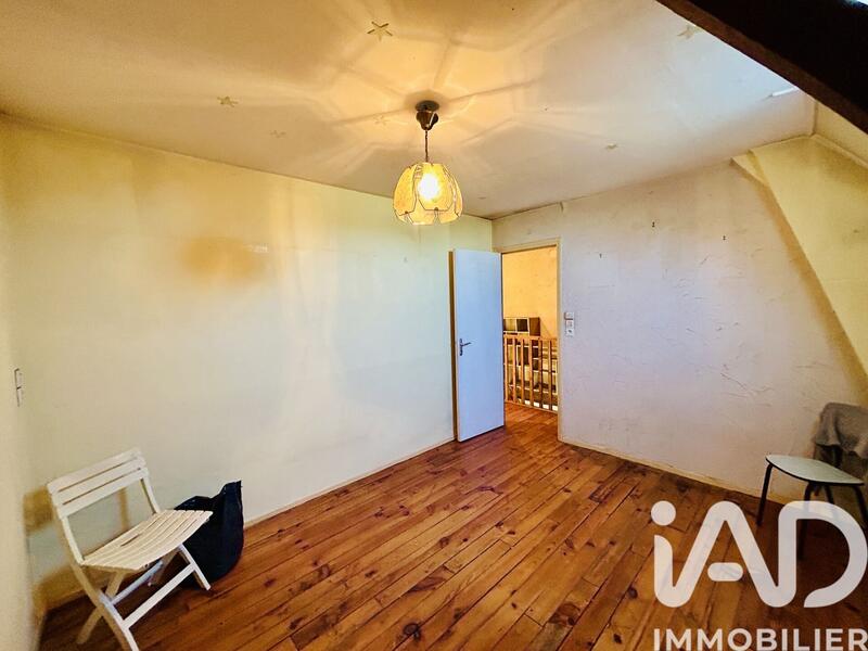 Maison - 104 m² - 3 pièces