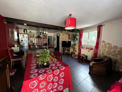 Appartement - 85 m² - 4 pièces