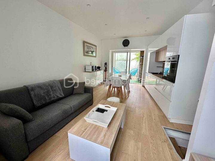 Maison de ville - 85 m² - 4 pièces