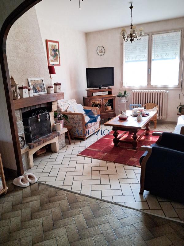 Maison traditionnelle - 120 m² - 6 pièces