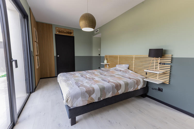 Maison - 208 m² - 6 pièces